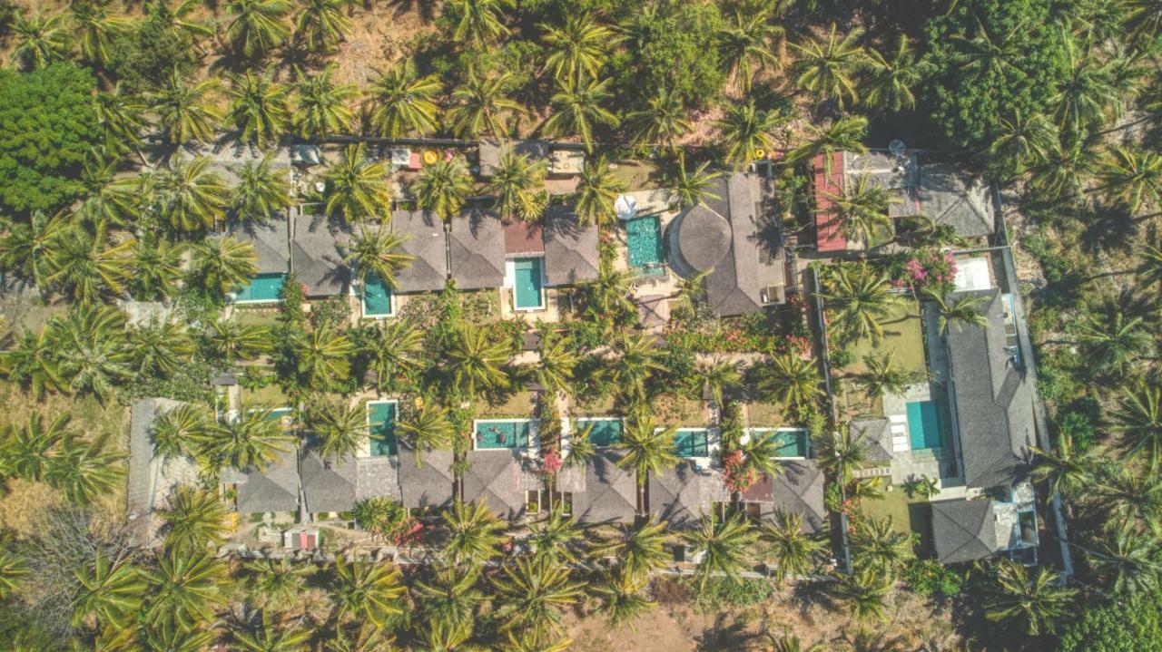 Sunset Palms Resort Gili Trawangan Extérieur photo
